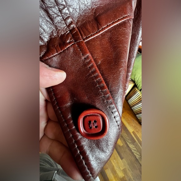 Vintage 70s leather Trench coat with Flannel Liner - Picture 9 of 16